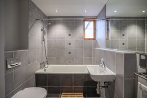 Photo 14- click for photo gallery